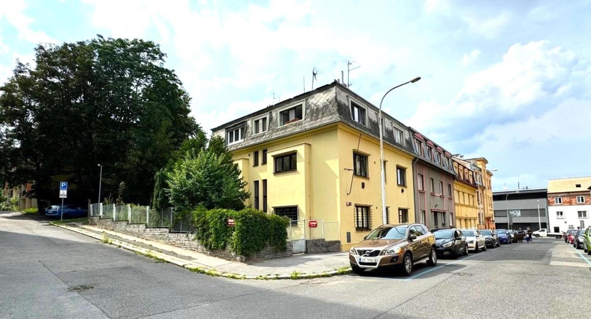 Hillside Studios Praag Buitenkant foto
